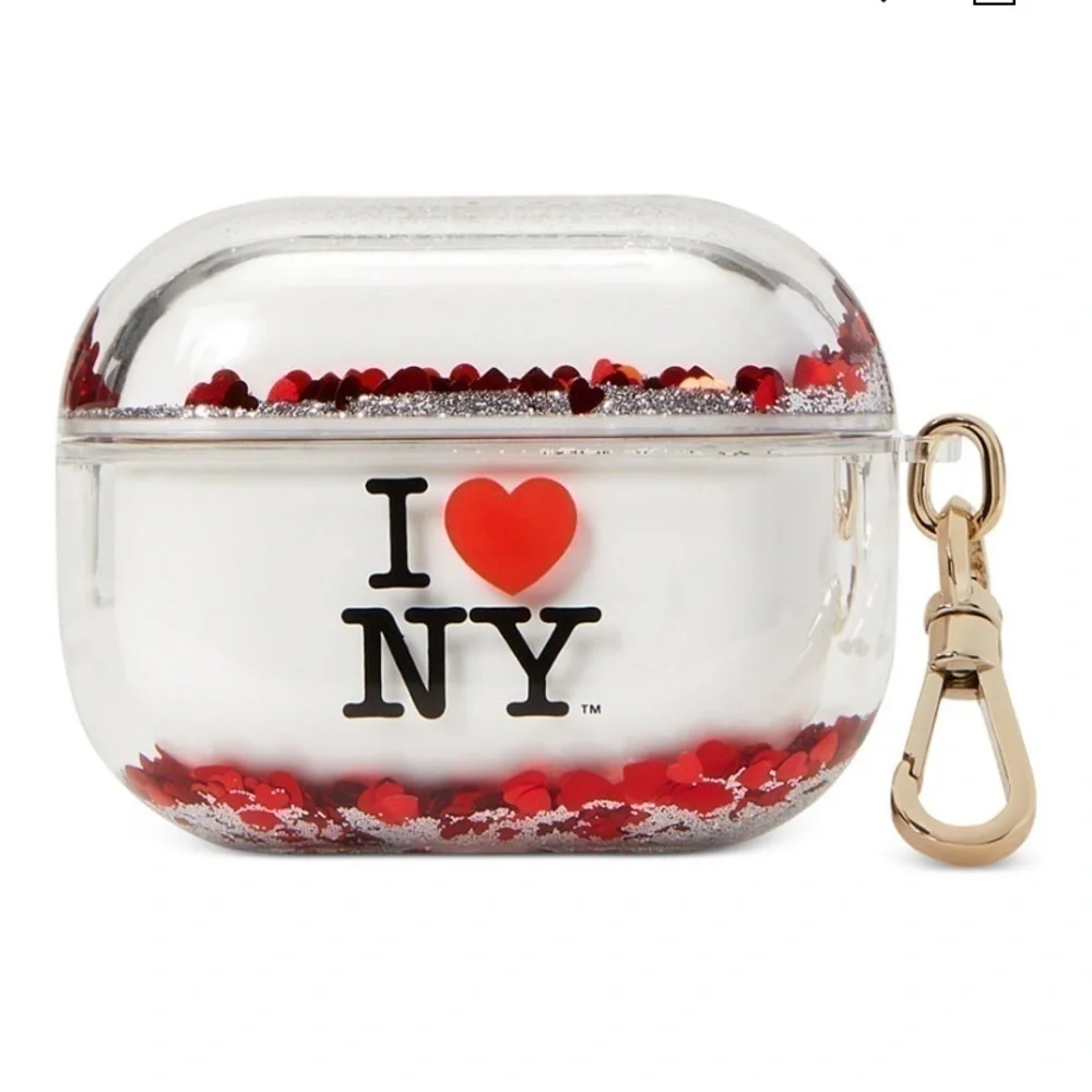 𝅺kate Spade AirPods Pro Case “I ❤️ NY” Brand new in Box